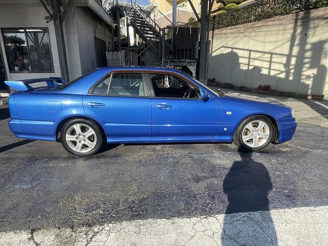 スカイライン ＧＴ　修復歴無し・純正５速ＭＴ車・純正ベイサイドブルー・タイミングベルト交換済み（２０２３．１０．１１．２０２８２６ｋｍ時）・ＭＯＭＯステアリング・柿本改マフラー・ＥＴＣ・（13枚目）