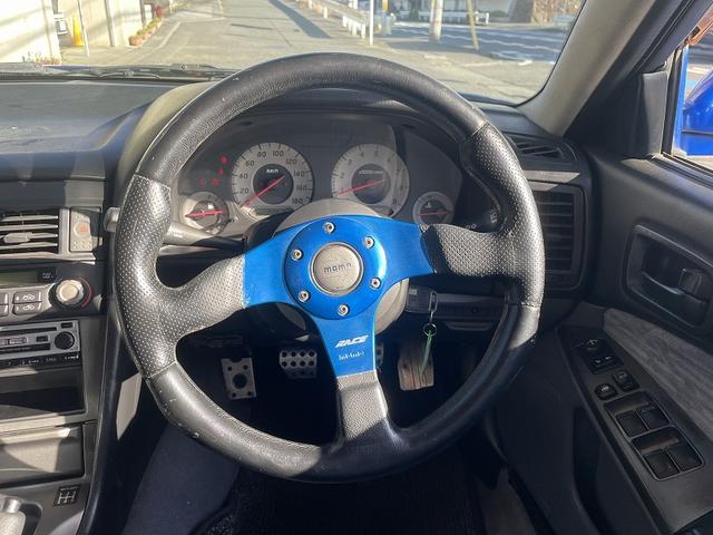 スカイライン ＧＴ　修復歴無し・純正５速ＭＴ車・純正ベイサイドブルー・タイミングベルト交換済み（２０２３．１０．１１．２０２８２６ｋｍ時）・ＭＯＭＯステアリング・柿本改マフラー・ＥＴＣ・（21枚目）