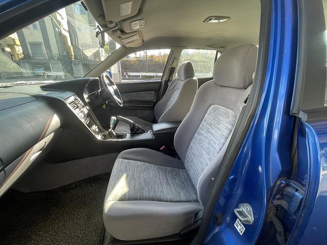 スカイライン ＧＴ　修復歴無し・純正５速ＭＴ車・純正ベイサイドブルー・タイミングベルト交換済み（２０２３．１０．１１．２０２８２６ｋｍ時）・ＭＯＭＯステアリング・柿本改マフラー・ＥＴＣ・（37枚目）