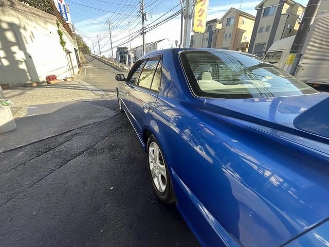 スカイライン ＧＴ　修復歴無し・純正５速ＭＴ車・純正ベイサイドブルー・タイミングベルト交換済み（２０２３．１０．１１．２０２８２６ｋｍ時）・ＭＯＭＯステアリング・柿本改マフラー・ＥＴＣ・（39枚目）