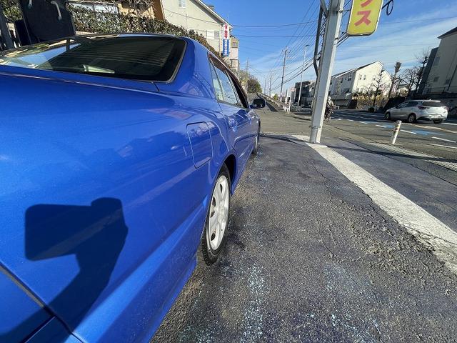 スカイライン ＧＴ　修復歴無し・純正５速ＭＴ車・純正ベイサイドブルー・タイミングベルト交換済み（２０２３．１０．１１．２０２８２６ｋｍ時）・ＭＯＭＯステアリング・柿本改マフラー・ＥＴＣ・（43枚目）