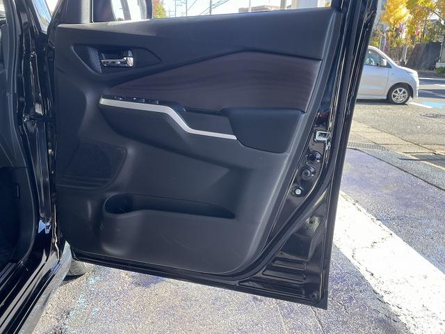 ソリオバンディット ハイブリッドＭＶ　禁煙車・９インチナビ・フルセグ・全方位カメラ・ＢＴ・ＣＤ・ＤＶＤ・ＥＴＣ・デュアルカメラブレーキサポート・レーダークルーズ・両側パワースライドドア・シートヒーター・ヘッドアップディスプレイ・ＣＶＴ・（41枚目）