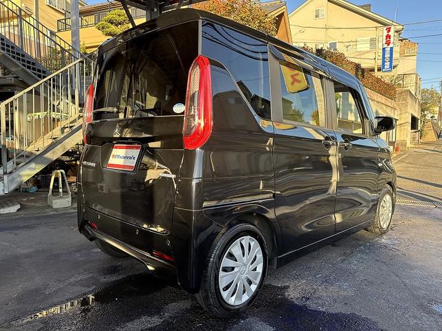 修復歴無し・禁煙車・両側ハンズフリーパワースライドドア・ナビＴＶ・ＢＴ・ＵＳＢ・ＤＶＤ・前後ドライブレコーダー・ＥＴＣ・スマートキー・プッシュスタート・オートライト・衝突軽減・アイドリングストップ