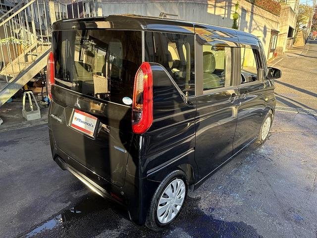 修復歴無し・禁煙車・両側ハンズフリーパワースライドドア・ナビＴＶ・ＢＴ・ＵＳＢ・ＤＶＤ・前後ドライブレコーダー・ＥＴＣ・スマートキー・プッシュスタート・オートライト・衝突軽減・アイドリングストップ