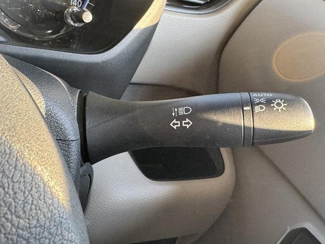 修復歴無し・禁煙車・両側ハンズフリーパワースライドドア・ナビＴＶ・ＢＴ・ＵＳＢ・ＤＶＤ・前後ドライブレコーダー・ＥＴＣ・スマートキー・プッシュスタート・オートライト・衝突軽減・アイドリングストップ