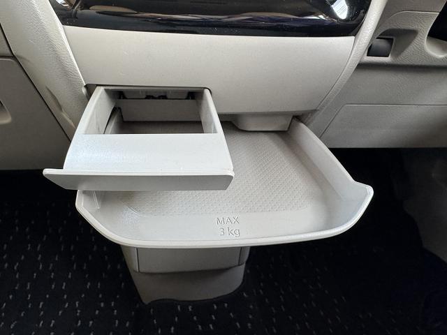 修復歴無し・禁煙車・両側ハンズフリーパワースライドドア・ナビＴＶ・ＢＴ・ＵＳＢ・ＤＶＤ・前後ドライブレコーダー・ＥＴＣ・スマートキー・プッシュスタート・オートライト・衝突軽減・アイドリングストップ