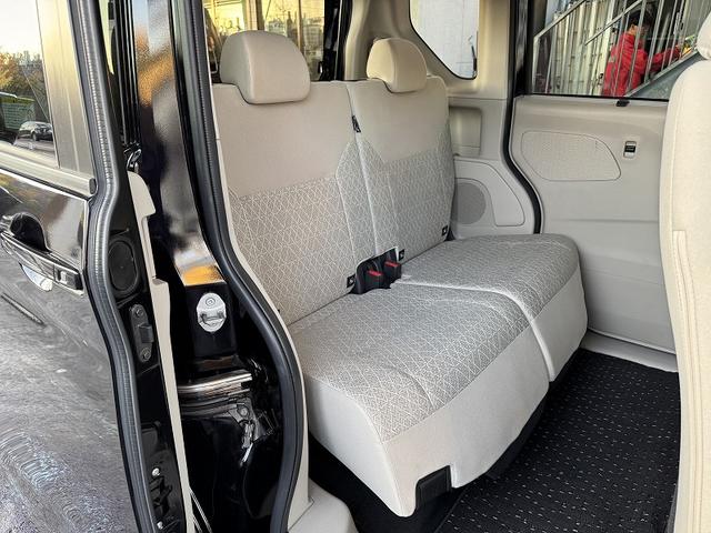 修復歴無し・禁煙車・両側ハンズフリーパワースライドドア・ナビＴＶ・ＢＴ・ＵＳＢ・ＤＶＤ・前後ドライブレコーダー・ＥＴＣ・スマートキー・プッシュスタート・オートライト・衝突軽減・アイドリングストップ