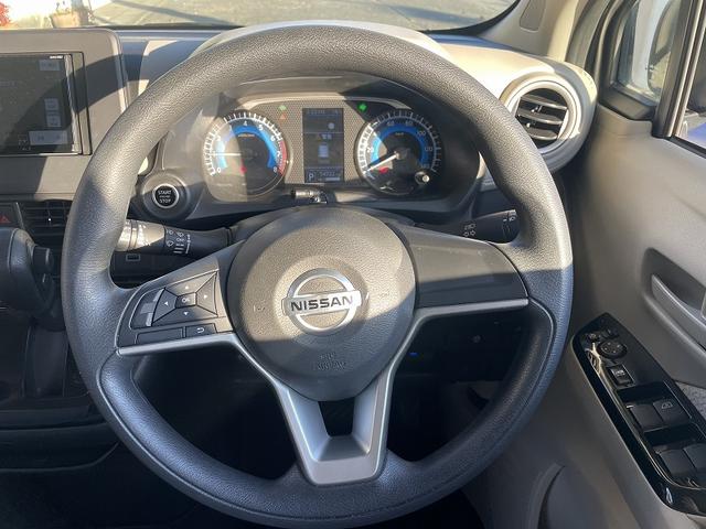 デイズ X 修復歴無し・禁煙車・ナビ・バックカメラ・BT・CD・DVD・ドラレコ・ETC・純正アルミ・スマートキー・プッシュスタート・衝突軽減ブレーキ(19枚目)