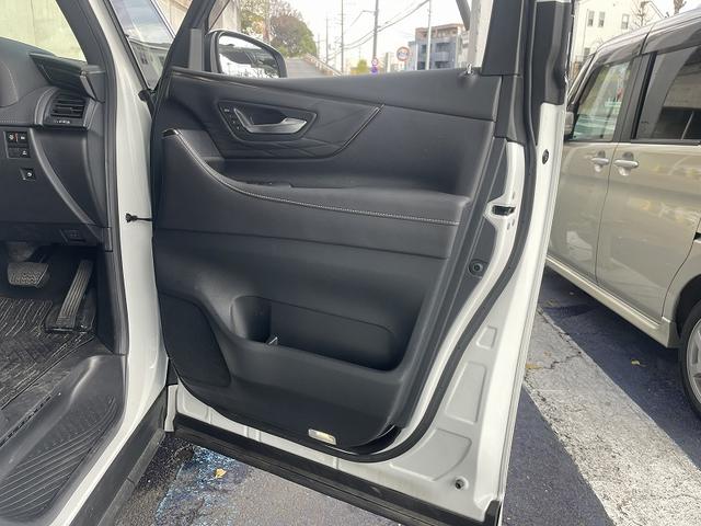 アルファードハイブリッド Z 修復歴無・禁煙車・14型ナビ・TV・HDMI・全方位モニター・ETC2.0・後席モニター・セーフティセンス・レーダークルーズ・両側パワスラ・パワーバックドア・シートエアコン・パワーシート・サンルーフ・(31枚目)