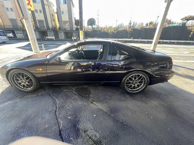 フェアレディZ バージョンR ツインターボ 禁煙車・ワンオーナー車・純正5速MT・記録簿有ツインターボ・Tバールーフ・2by2・BBS18インチアルミ・クスコ車高調・純正レカロシート・HID・純正ミッドナイトパープル・走行5.2万キロ・ETC・(16枚目)