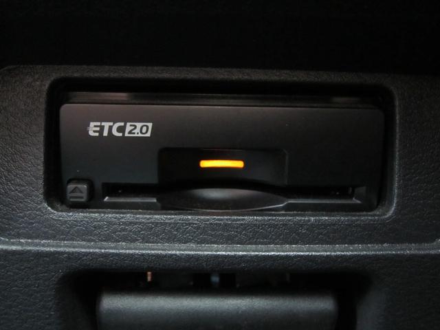 ノート Ｘ　純正９型ナビＴＶＥＴＣ・３６０度カメラ・プロパイロット・ワイヤレス充電・ドラレコ・ＬＥＤライト・ＡｐｐｌｅＣａｒＰｌａｙ・デジタルミラー・踏み間違い防止・ブラインドスポットモニタ・記録簿（19枚目）