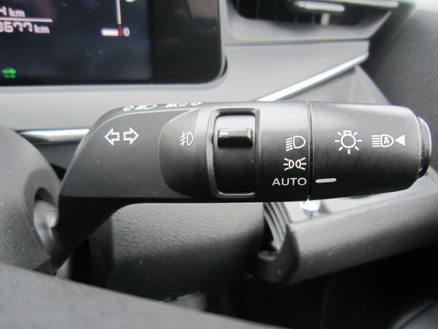 ノート Ｘ　純正９型ナビＴＶＥＴＣ・３６０度カメラ・プロパイロット・ワイヤレス充電・ドラレコ・ＬＥＤライト・ＡｐｐｌｅＣａｒＰｌａｙ・デジタルミラー・踏み間違い防止・ブラインドスポットモニタ・記録簿（40枚目）