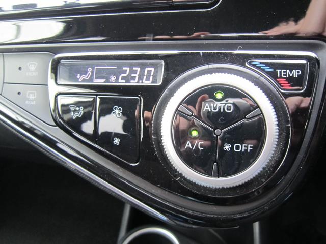 アクア Ｇ　純正ナビＴＶＢカメラ・ＥＴＣ・クルコン・シートヒーター・スマートキー・ＬＥＤヘッドライト・ＬＥＤフォグランプ・ナノイーオートエアコン・レーンキープアラート・オートライト・追突軽減・記録簿・禁煙車（18枚目）