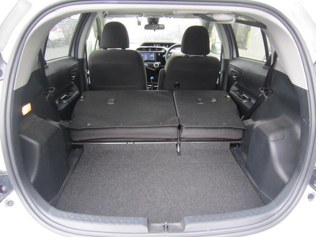 アクア Ｇ　純正ナビＴＶＢカメラ・ＥＴＣ・クルコン・シートヒーター・スマートキー・ＬＥＤヘッドライト・ＬＥＤフォグランプ・ナノイーオートエアコン・レーンキープアラート・オートライト・追突軽減・記録簿・禁煙車（26枚目）