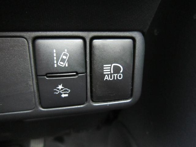 アクア Ｇ　純正ナビＴＶＢカメラ・ＥＴＣ・クルコン・シートヒーター・スマートキー・ＬＥＤヘッドライト・ＬＥＤフォグランプ・ナノイーオートエアコン・レーンキープアラート・オートライト・追突軽減・記録簿・禁煙車（36枚目）