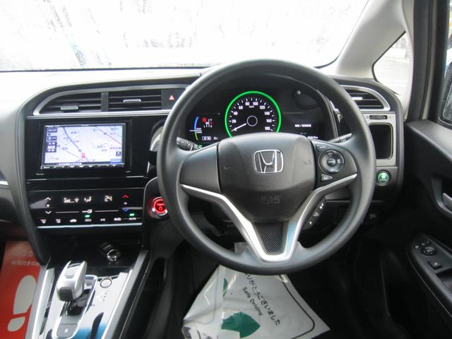 HONDA SHUTTLE HYBRID HONDA SENSING