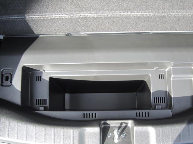 フィットハイブリッド Ｌパッケージ（16枚目）