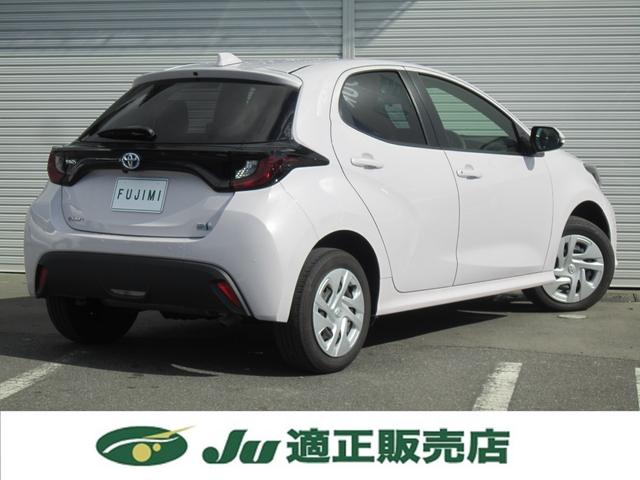 ヤリス ハイブリッドG E-Four・純正ナビ360度カメラ・追従クルコン・スマートキー・ドラレコ・禁煙車・Bluetooth・AppleCarPlay・AndroidAuto・USB・ブラインドスポットモニタ・100V電源(8枚目)