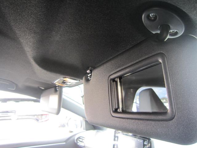 ヤリス ハイブリッドG E-Four・純正ナビ360度カメラ・追従クルコン・スマートキー・ドラレコ・禁煙車・Bluetooth・AppleCarPlay・AndroidAuto・USB・ブラインドスポットモニタ・100V電源(41枚目)