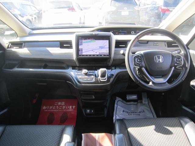 フリードハイブリッド ハイブリッド・Ｇホンダセンシング　純正９型ナビＴＶ・バックカメラ・ＨｏｎｄａＳＥＮＳＩＮＧ・両側電動スライドドア・シートヒーター・前後ドラレコ・追従クルーズコントロール・ＡｐｐｌｅＣａｒｐｌａｙ・Ｂｌｕｅｔｏｏｔｈ・ＵＳＢ・禁煙車（10枚目）