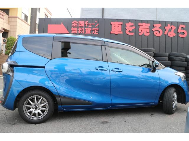 シエンタ X 走行9、000km キーレス ナビ DTV ブルートゥース接続 バックカメラ 衝突被害軽減装置 片側パワースライドドア(12枚目)