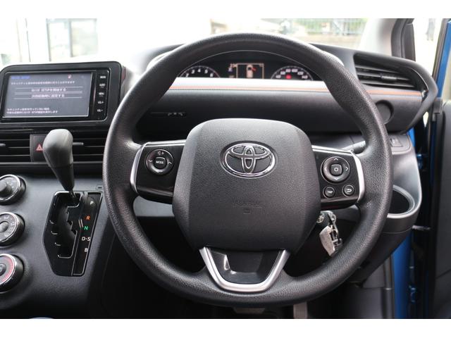 シエンタ X 走行9、000km キーレス ナビ DTV ブルートゥース接続 バックカメラ 衝突被害軽減装置 片側パワースライドドア(17枚目)