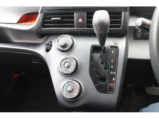 シエンタ X 走行9、000km キーレス ナビ DTV ブルートゥース接続 バックカメラ 衝突被害軽減装置 片側パワースライドドア(18枚目)