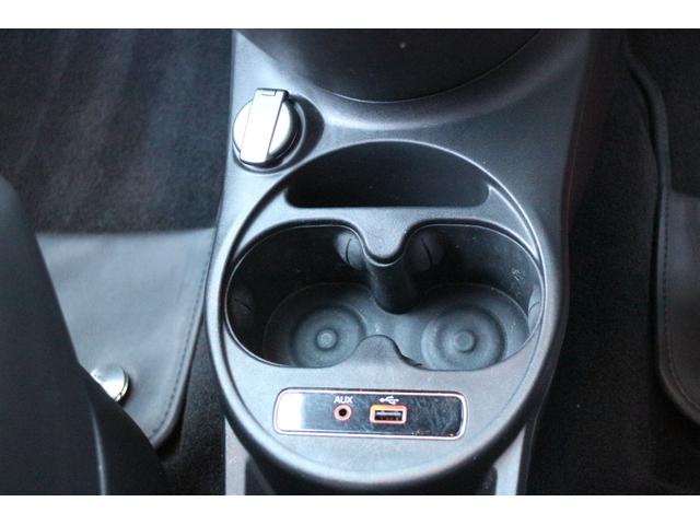 アバルト595 ツーリズモ 赤革シート パドルシフト スポーツモード パイオニアナビ DTV 前後ドライブレコーダー ETC リアバックセンサー(21枚目)