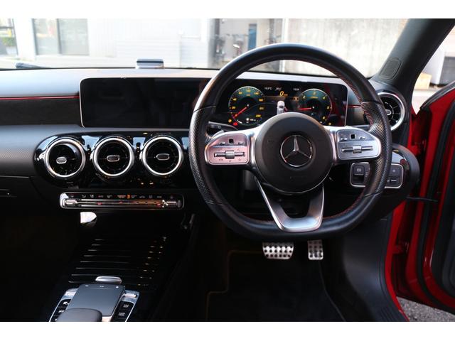 Aクラス A200d AMGライン レーダーセフティ・ナビゲーションパッケージ ハーフレザーシート キーレスゴー 純正ナビ DTV バックカメラ ブルートゥース アダプティブクルーズコントロール LEDライト(14枚目)