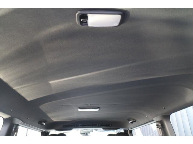 ハイエースバン ロングスーパーGL ダークプライムS 登録済未使用車 デジタルインナー パノラミックビュー 両側パワースライドドア ハーフレザーシート LEDヘッドライト フォグランプ トヨタセーフティセンス プッシュスタートスマートキー フロアマット(27枚目)