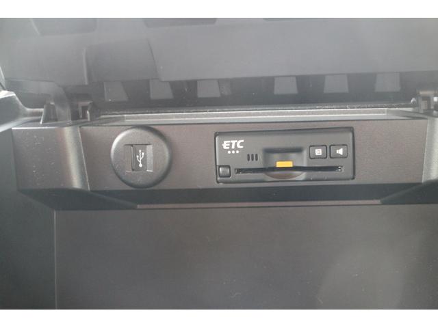 ソリオバンディット ハイブリッドＭＶ　デュアルカメラブレーキサポート　車線逸脱警報　追従クルーズコントロール　アラウンドビューモニター　スマートキー　プッシュスタート　ナビ　バックカメラ　ＥＴＣ　シートヒーター　左Ｒドアパワースライドドア（20枚目）