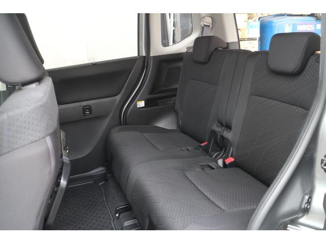 ソリオバンディット ハイブリッドＭＶ　デュアルカメラブレーキサポート　車線逸脱警報　追従クルーズコントロール　アラウンドビューモニター　スマートキー　プッシュスタート　ナビ　バックカメラ　ＥＴＣ　シートヒーター　左Ｒドアパワースライドドア（30枚目）