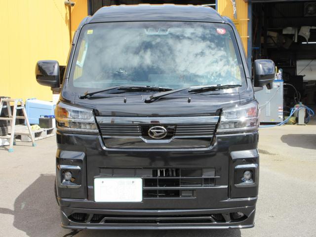 ハイゼットトラック ジャンボカスタム　翔プロデュースフルエアロ　ワークスフェンンダー　ＬＥＤテール　社外キャリパー　ローター　ＷＯＲＫ１７インチアルミ　パナソニック１０インチナビＴＶ　バックカメラ　ドライブレコーダー　ＥＴＣ　スマートキー（2枚目）