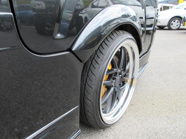 ハイゼットトラック ジャンボカスタム　翔プロデュースフルエアロ　ワークスフェンンダー　ＬＥＤテール　社外キャリパー　ローター　ＷＯＲＫ１７インチアルミ　パナソニック１０インチナビＴＶ　バックカメラ　ドライブレコーダー　ＥＴＣ　スマートキー（11枚目）