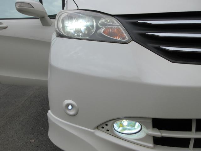 フリード Gi エアロ ジャストセレクション コンフォートパッケージ 純正HDDナビ バックカメラ 地デジTV ETC 両側パワースライドドア スマートキー HIDヘッドライト フォグランプ 純正エアロ ダウンサス 社外AW(12枚目)