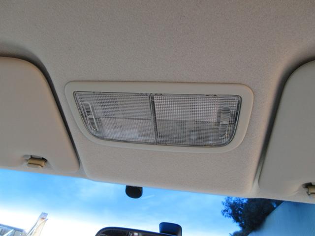 フリード Gi エアロ ジャストセレクション コンフォートパッケージ 純正HDDナビ バックカメラ 地デジTV ETC 両側パワースライドドア スマートキー HIDヘッドライト フォグランプ 純正エアロ ダウンサス 社外AW(32枚目)