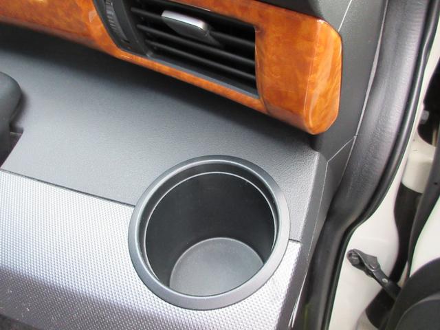 フリード Gi エアロ ジャストセレクション コンフォートパッケージ 純正HDDナビ バックカメラ 地デジTV ETC 両側パワースライドドア スマートキー HIDヘッドライト フォグランプ 純正エアロ ダウンサス 社外AW(35枚目)