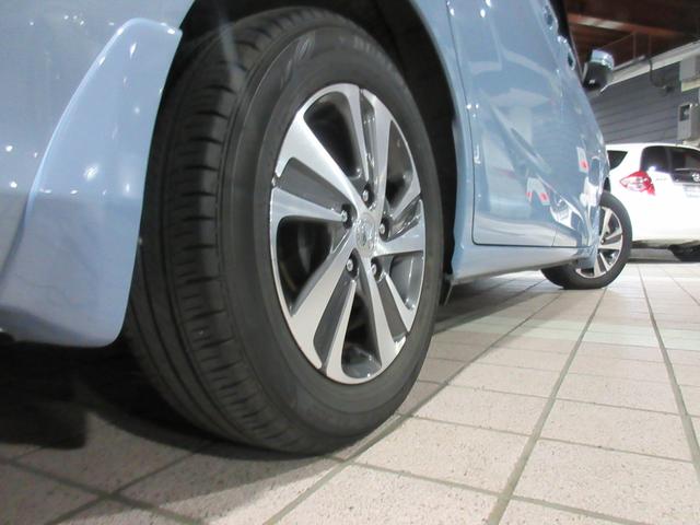 フリードハイブリッド ハイブリッド・Gホンダセンシング 7人 HondaSENSING メモリーナビ Bluetooth LEDヘッドライト オートライト 前席シートヒーター 両側電動スライドドア USB オートリトラミラー 純正アルミホイール 1オ-ナ-(2枚目)