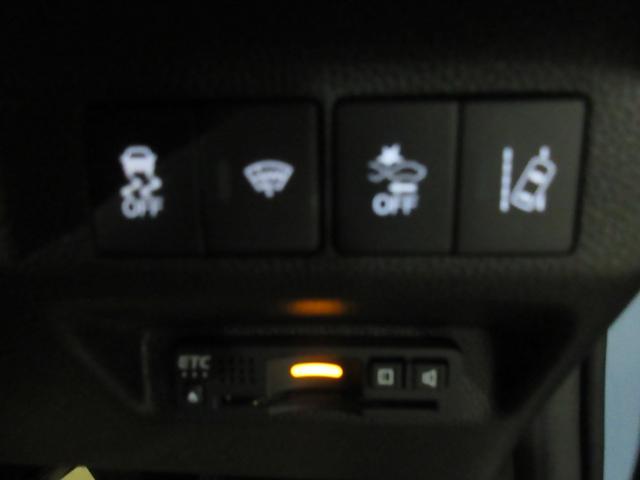 フリードハイブリッド ハイブリッド・Gホンダセンシング 7人 HondaSENSING メモリーナビ Bluetooth LEDヘッドライト オートライト 前席シートヒーター 両側電動スライドドア USB オートリトラミラー 純正アルミホイール 1オ-ナ-(16枚目)