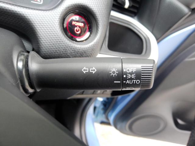 フィット e:HEVベーシック メモリーナビ リアカメラ LED オートライト ETC USB入力端子 1オーナー HondaSENSING サイドカーテンエアバック オートエアコン フルセグ Bluetoothオーディオ CMBS(11枚目)
