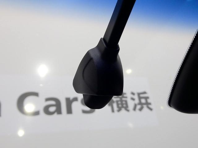 フィット e:HEVホーム HondaSENSING 前後ドラレコ メモリーナビ リアカメラ ETC 純正アルミ ワンオーナー 前後誤発進抑制機能 クリソナ 助手席エアバッグ 運転席エアバッグ 車線維持支援システム 電格ミラー(5枚目)