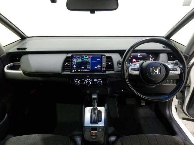 フィット e:HEVホーム HondaSENSING 前後ドラレコ メモリーナビ リアカメラ ETC 純正アルミ ワンオーナー 前後誤発進抑制機能 クリソナ 助手席エアバッグ 運転席エアバッグ 車線維持支援システム 電格ミラー(14枚目)