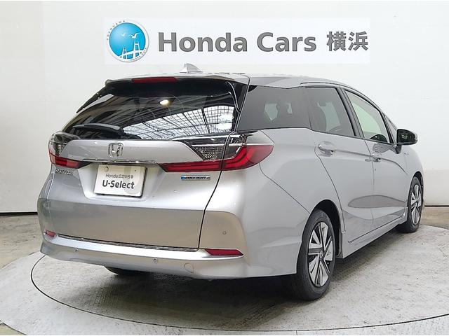 シャトル ハイブリッドXホンダセンシング HondaSENSING メモリーナビ リアカメラ USB入力端子 Bluetooth LEDヘッドライト・フォグライト オートライト オートハイビーム パドルシフト ワンオーナー 修復歴なし(19枚目)