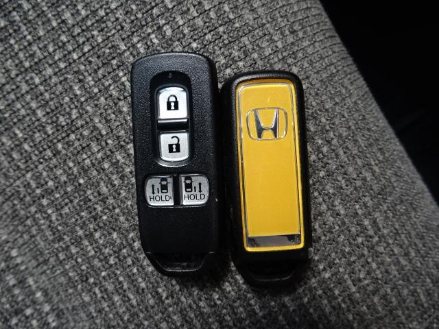 Ｎ－ＢＯＸ Ｇ・ＥＸターボホンダセンシング　前ドラレコ　メモリーナビ　リアカメラ　ＥＴＣ　ドアバイザー　ＨｏｎｄａＳＥＮＳＩＮＧ　ワンオーナー　左右パワースライドドア　後カメラ　ブルートゥース　レーンキープ　１オーナ　オートハイビーム　ターボ（12枚目）