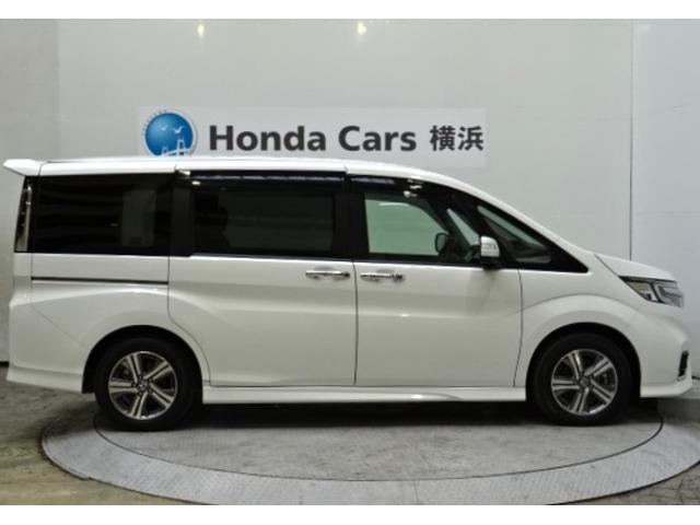 ステップワゴンスパーダ e:HEVスパーダGホンダセンシング 7人 メモリーナビ Bluetooth リアカメラ 後席モニター 前後ドラレコ 両側電動スライドドア LEDヘッドライト・フォグライト USB 純正アルミ ETC2.0 ドアバイザー ワンオーナー(26枚目)