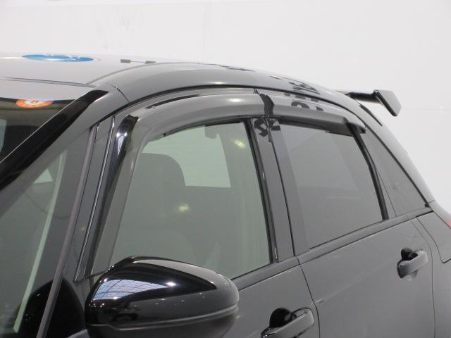 フィット ｅ：ＨＥＶネス　ＨｏｎｄａＳＥＮＳＩＮＧ　前後ドラレコ　メモリーナビ　リアカメラ　純正アルミ　ＬＥＤヘッドライト・フォグライト　オートライト　ＥＴＣ　Ｂｌｕｅｔｏｏｔｈ　ＵＳＢ　ドアバイザー　ワンオーナー　衝突軽減（25枚目）