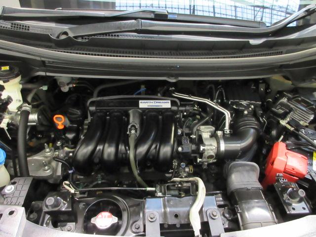 フリード＋ Ｇ・ホンダセンシング　ＨｏｎｄａＳＥＮＳＩＮＧ　メモリーナビ　リヤカメラ　フルセグＴＶ　ＥＴＣ　Ｂｌｕｅｔｏｏｔｈ　ドアバイザー　ワンオーナー　ＢＴ接続　プリクラッシュ　Ｂモニター　ＬＫＡ　両側オートスライドドア　ＰＳ（24枚目）