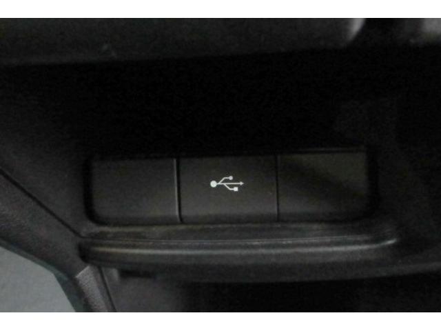 ステップワゴンスパーダ スパーダハイブリッドＧホンダセンシング　７人　前後ドラレコ　メモリーナビ　全周囲カメラ　両側電動スライドドア　ＥＴＣ　純正アルミ　Ｂｌｕｅｔｏｏｔｈ　ＵＳＢ　ドアバイザー　ワンオーナー（12枚目）