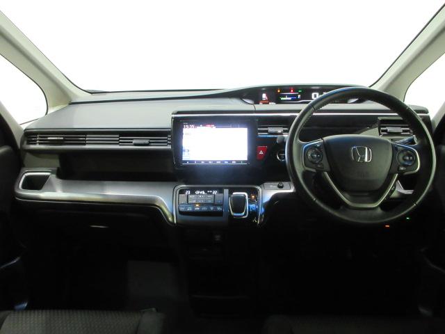 ステップワゴンスパーダ スパーダハイブリッドＧホンダセンシング　７人　前後ドラレコ　メモリーナビ　全周囲カメラ　両側電動スライドドア　ＥＴＣ　純正アルミ　Ｂｌｕｅｔｏｏｔｈ　ＵＳＢ　ドアバイザー　ワンオーナー（16枚目）