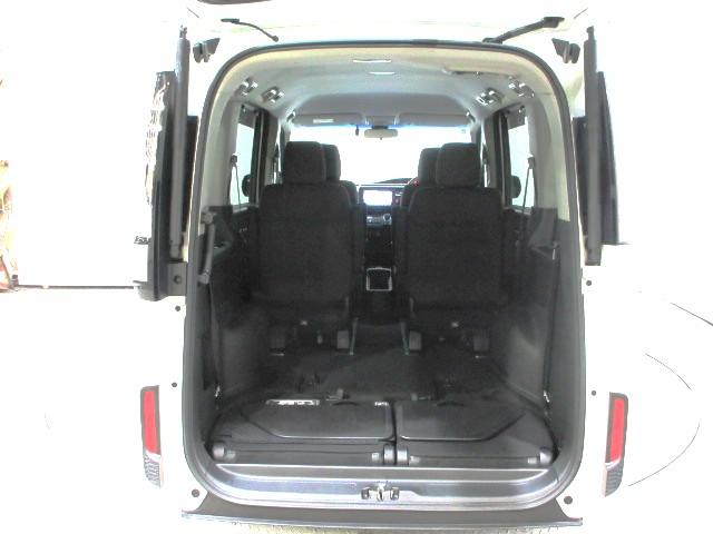 ステップワゴンスパーダ スパーダハイブリッドＧホンダセンシング　７人　前後ドラレコ　メモリーナビ　全周囲カメラ　両側電動スライドドア　ＥＴＣ　純正アルミ　Ｂｌｕｅｔｏｏｔｈ　ＵＳＢ　ドアバイザー　ワンオーナー（22枚目）